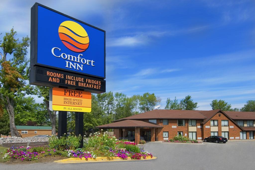 Comfort Inn North Bay Exterior photo